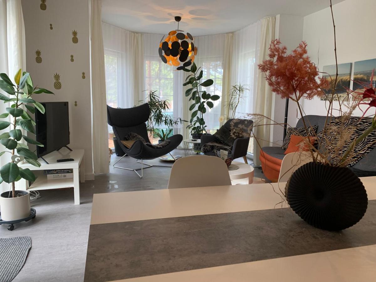 Pool & Lake Holiday Home Markkleeberg Esterno foto